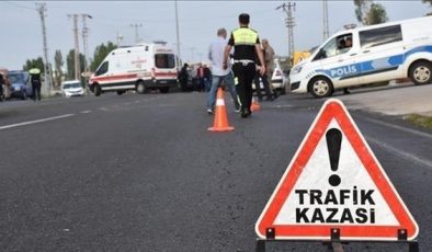 İzmir’de tabancayla yaralanıp otomobille kaçarken kaza yapan kişi öldü