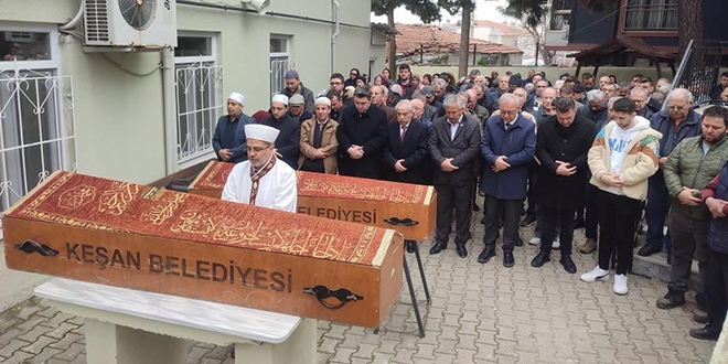 Baba ve oğlu aynı gün hayatını kaybetti