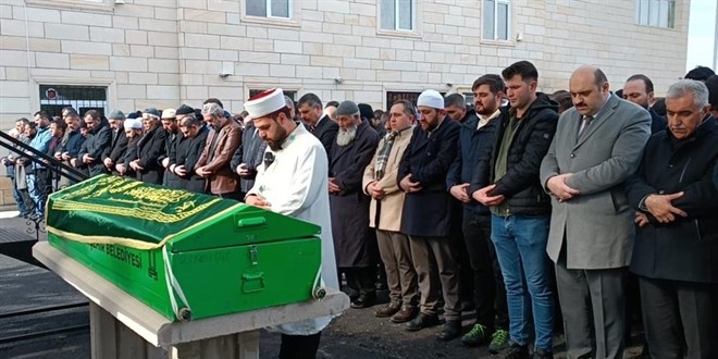 Erzurum’da çığ altında kalan operatör hayatını kaybetti