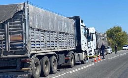 İzmir’in Tire İlçesinde Aracından İnen Sürücüye Tır Çarptı