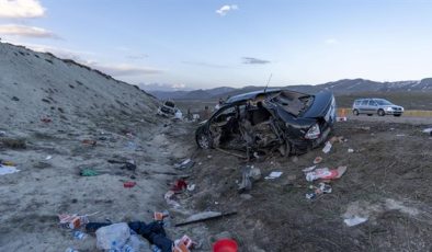 Erzurum’da otomobille pikap çarpıştı: 1 ölü, 6 yaralı