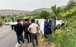 Adıyaman’da yağış nedeniyle kayganlaşan yolda kaza: 14 yaralı