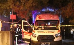 Ambulansta oksijen tüpü parladı: 2 görevli yaralandı