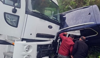 Bursa’daki trafik kazasında 2 kişi öldü