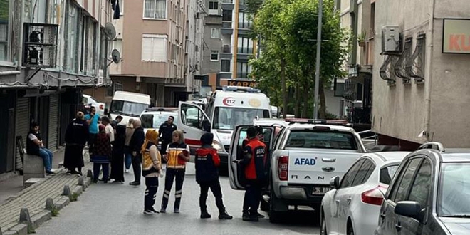 Evini ilaçladı, üst katta oturan anne ve iki çocuğu hastanelik oldu