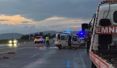 Hatay’da feci kaza: 5 ölü, 2 ağır yaralı