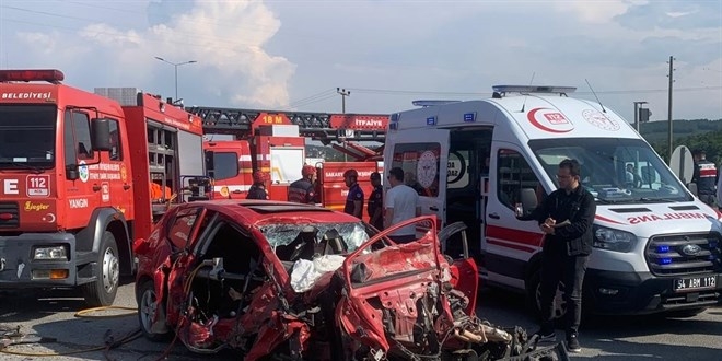 İki kadının öldüğü feci kazada kamyon sürücüsü tutuklandı