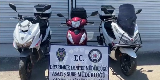 Kuryelerin motosikletlerini çalan şüphelilere operasyon: 6 gözaltı