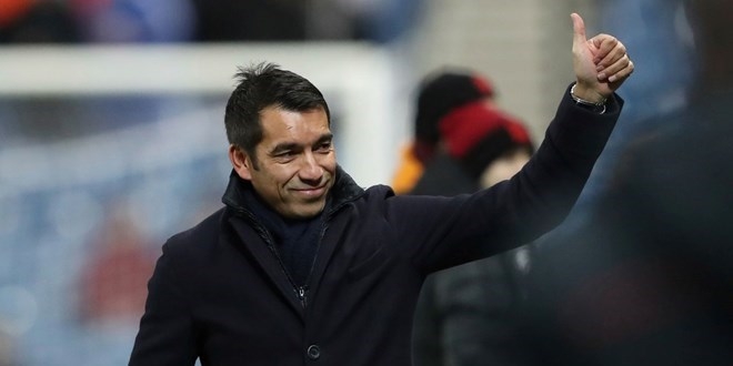 Beşiktaş’ın yeni teknik direktörü Van Bronckhorst İstanbul’da