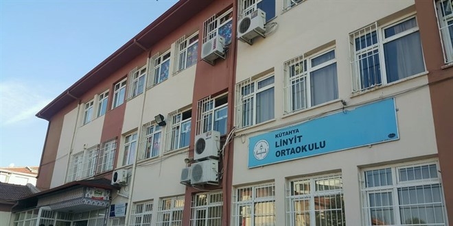 Kütahya’da okul müdür yardımcısına bıçaklı saldırı