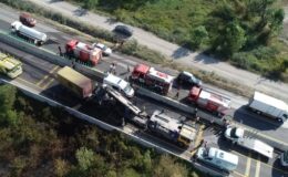 7 aracın karıştığı zincirleme trafik kazasında 1 kişi öldü