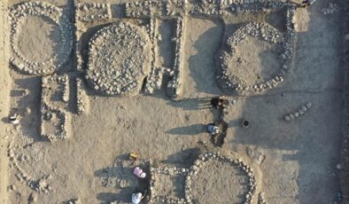 Domuztepe Höyüğü’nde 7 bin 600 yıllık insan iskeletleri bulundu