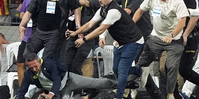 Fenerbahçe’den Göztepe maçında yaşananlara yönelik açıklama