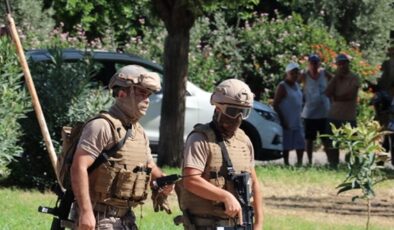 Kız arkadaşını evinde bulamayınca polise direndi, tabanca ile kendisini vurdu