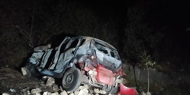 Tokat’ta yolcu otobüsü ile otomobilin çarpıştı: 2 ölü, 3 yaralı