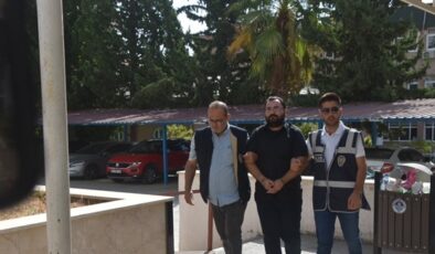 Emekli profesörün ölü bulunmasıyla ilgili oğlu tutuklandı