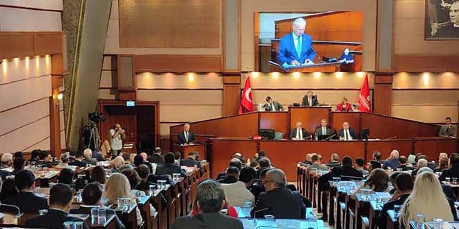 İBB Meclisi’nde Vaniköy’deki kaçak yapılar konuşuldu