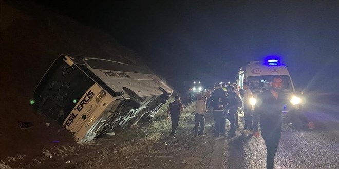 Otobüs şoförünün hamlesi faciayı önledi