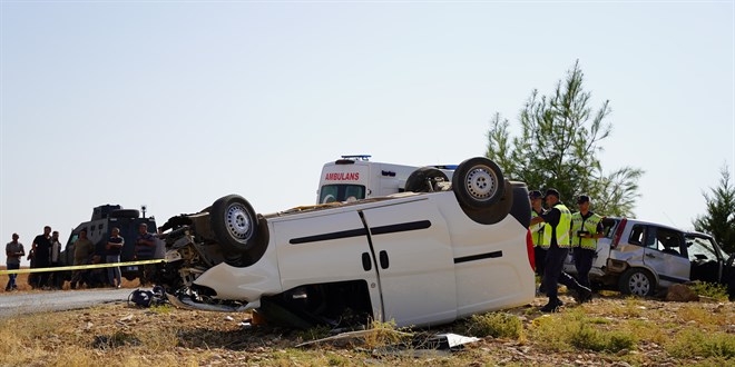 Adıyaman’daki trafik kazasında 1 kişi öldü, 1 kişi yaralandı