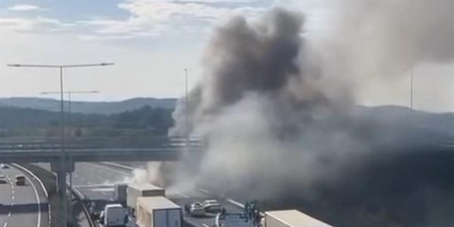 Kuzey Marmara Otoyolu’nda seyir halindeki otobüste yangın