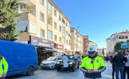 Üsküdar’da polise çekiçle saldırdılar: 3 yaralı