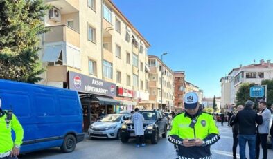 Üsküdar’da polise çekiçle saldırdılar: 3 yaralı