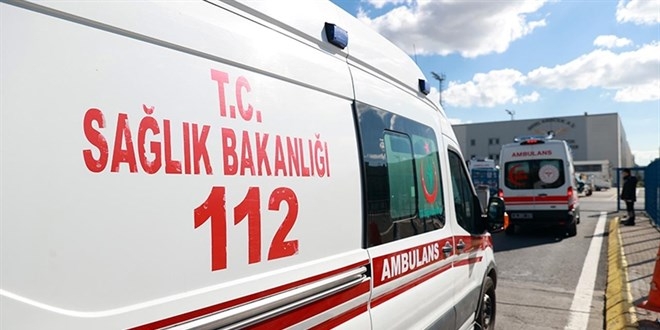 Ankara’da otobanda ters yöne seyreden aracın neden olduğu kazada 3 kişi öldü