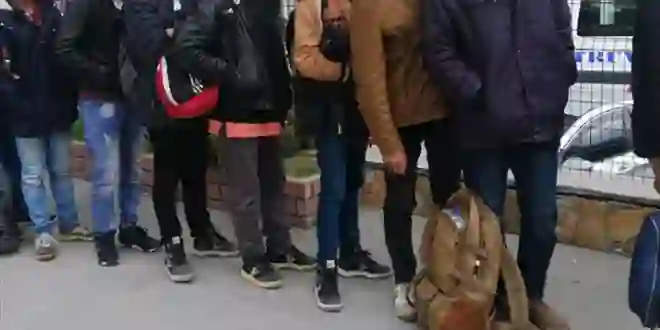 Edirne’de 15 düzensiz göçmen yakalandı