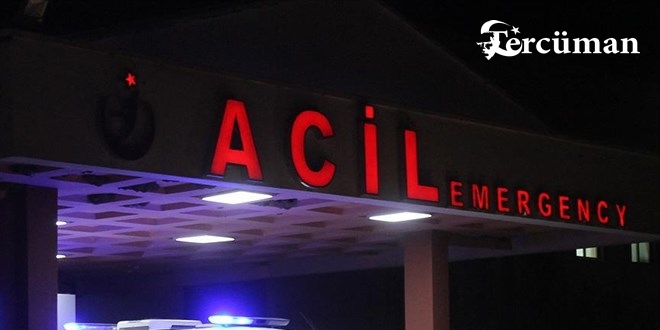 Ekip otosuyla otomobilin çarpıştığı kazada 2’si polis 6 kişi yaralandı