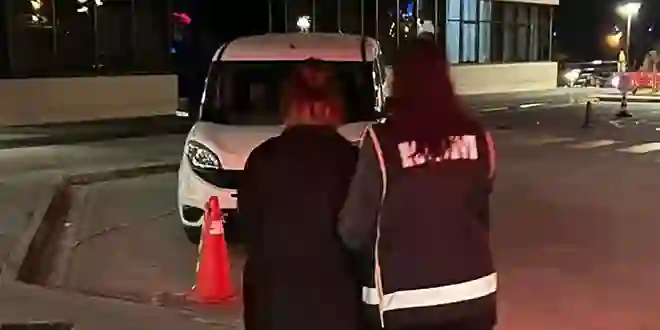 Interpol tarafından kırmızı bültenle aranan kişi Marmaris’te yakalandı