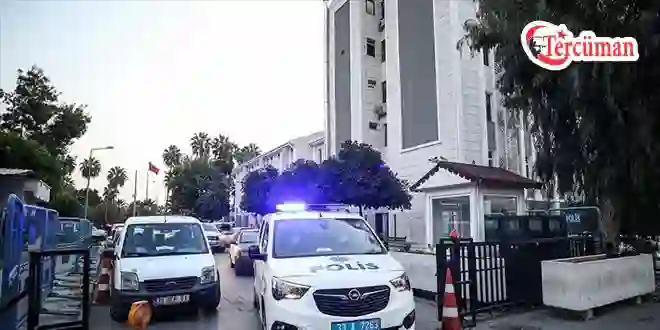 Kendilerini PTT görevlisi olarak tanıtan 6 dolandırıcı tutuklandı