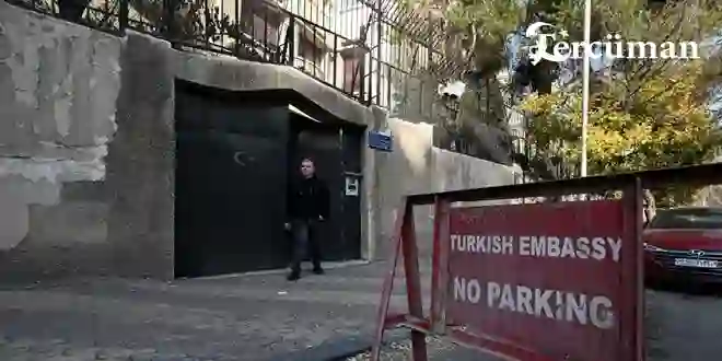 Şam Büyükelçiliği’ne Türk bayrağı çekildi