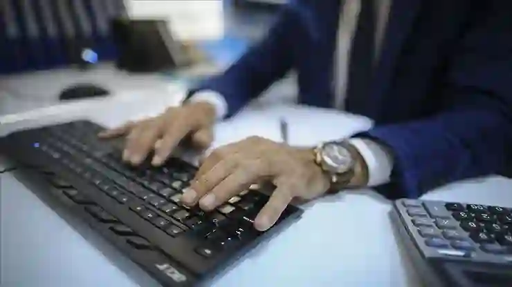 12 yıldır erteleniyordu, işyerlerinde zorunlu hale geldi: Uygulamayana büyük ceza kesilecek