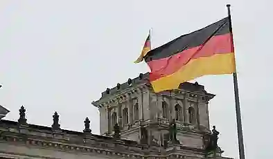 Almanya Savunma Bakanlığı 2024’te planlanandan 4,3 milyar avro daha az harcama yaptı