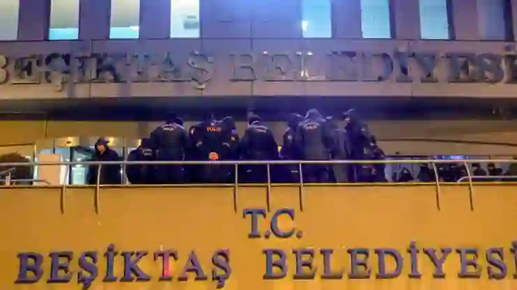 CHP’li belediye başkanları Beşiktaş Belediyesi’ne gidiyor