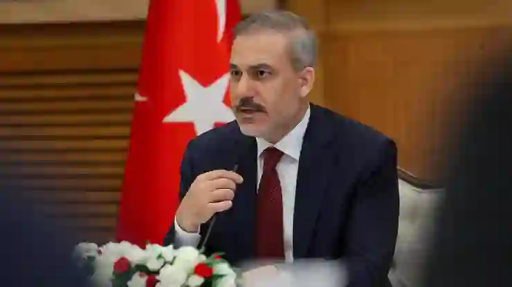 Dışişleri Bakanı Fidan, Yunan mevkidaşı Gerapetritis ile telefonda görüştü