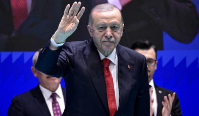 Erdoğan, 2024’ü 239 mesajla özetledi: Asgari ücreti yüzde 49 artırdık