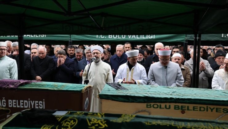 Erdoğan gözyaşlarını tutamadı… ‘Benim için oraya geldi’