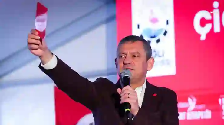 Erkan Baş’tan ‘kırmızı kart’ yorumu: Hakemmişiz gibi davranmayı doğru bulmuyoruz