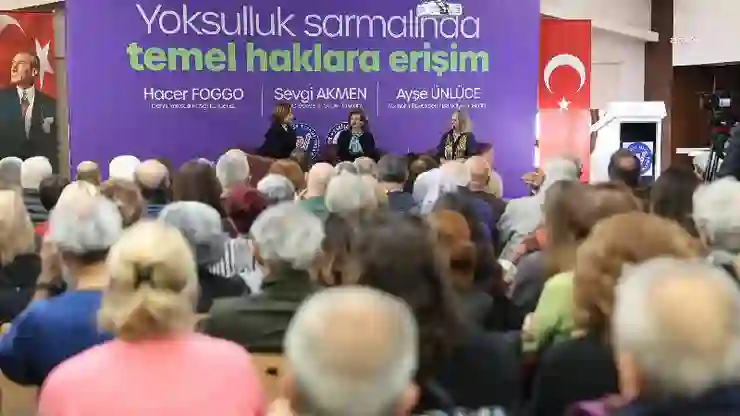 Eskişehir’de “Yoksulluk Sarmalında Temel Haklara Erişim” paneli düzenlendi