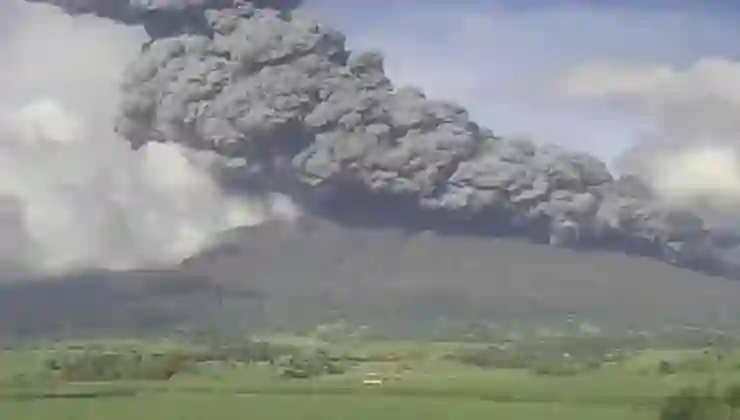 Etiyopya’da volkanik patlama… Tahliyeler devam ediyor