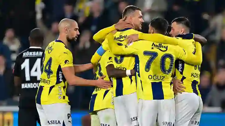 Fenerbahçe, Kasımpaşa’yı 3-0 yendi