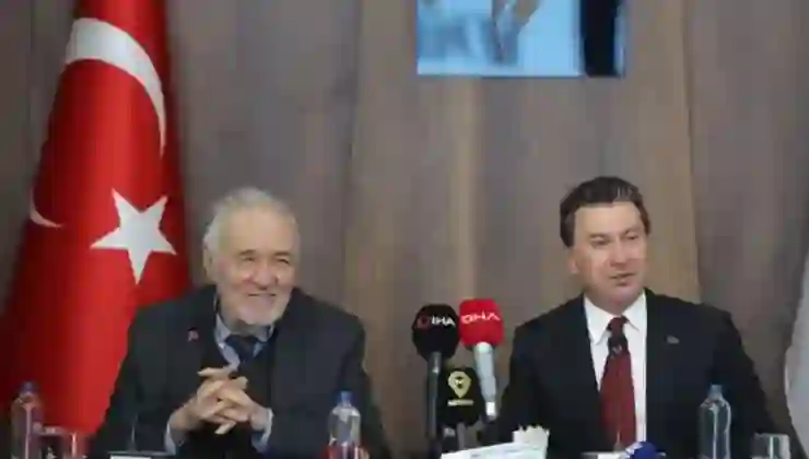 İlber Ortaylı tüm kitaplarını Muğla’da kendi adına açılacak olan Kütüphane’ye bağışladı