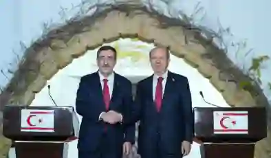 KKTC Cumhurbaşkanı Tatar’dan Cumhurbaşkanı Yardımcısı Yılmaz ile ortak basın toplantısı