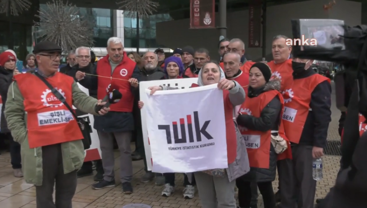 Mecidiyeköy’de “sefalet” zammını protesto eden emekliler: Mutfakta yangın var, bıçak kemiğe dayandı