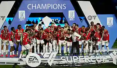 Milan’dan Süper Kupa’da geri dönüş: 2-0’dan kupayı aldı