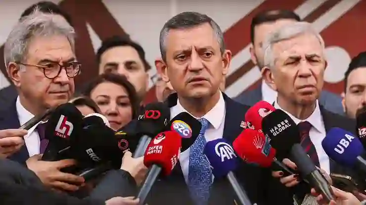 Özgür Özel: Otel faciasıyla ilgili TBMM’ye araştırma komisyonu kurulmasını teklif edeceğiz