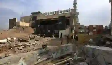 Pakistan’da hükümet binasına saldırıldı ve polis karakolu yakıldı