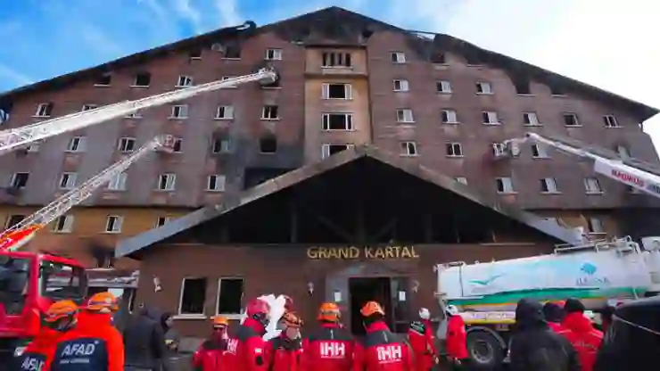 TBMM’de gündem Bolu’daki yangın faciası: Siyasi partilerin önergeleri görüşülecek