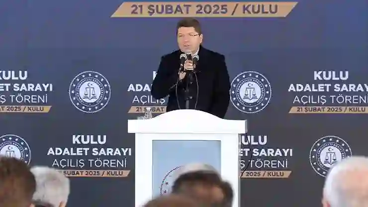 Adalet Bakanı Tunç: 3 tane hakaret soruşturmasıyla ülkede hukuk güvenliği yok diyeceksiniz, buna müsaade etmeyiz